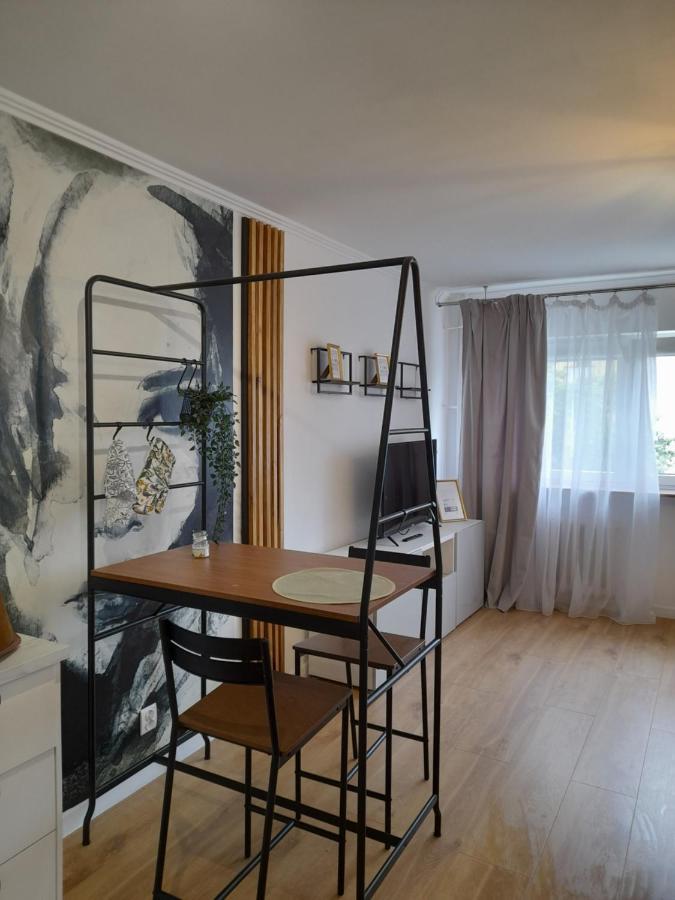 H&S Apartament Warszawa Wola Free Parking Free Wi-Fi Zewnętrze zdjęcie